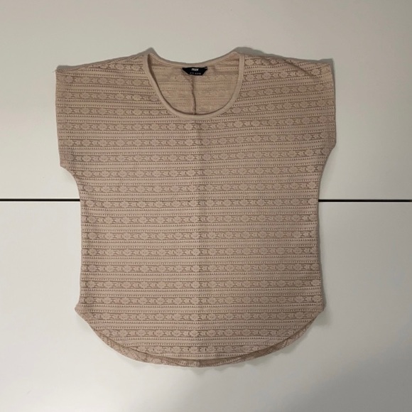 SEE- THOUGH UNIQUE BEIGE PATTERNED BLOUSE TOP - Picture 2 of 6